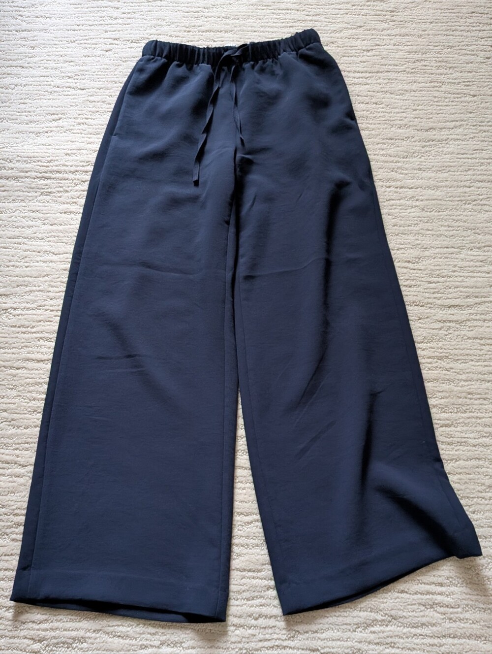 Aritzia Lodge pant - Crepette  Wide-Leg Pull-On Pants - Navy